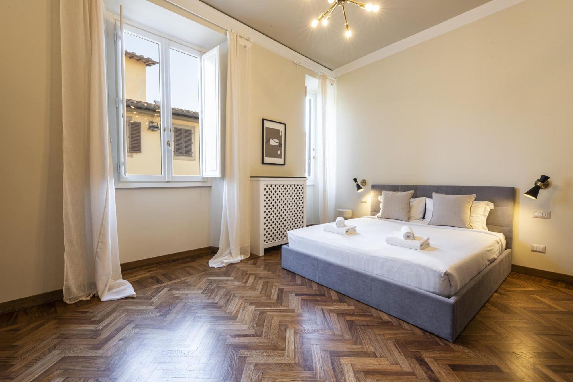 Penthouse In Piazza Della Signoria Duomo View Apartment Florence Luaran gambar