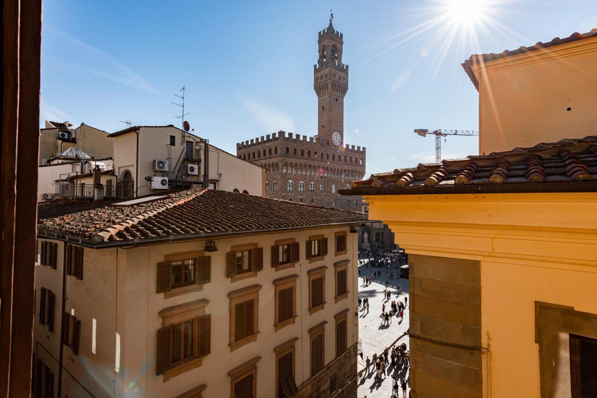 Penthouse In Piazza Della Signoria Duomo View Apartment Florence Luaran gambar