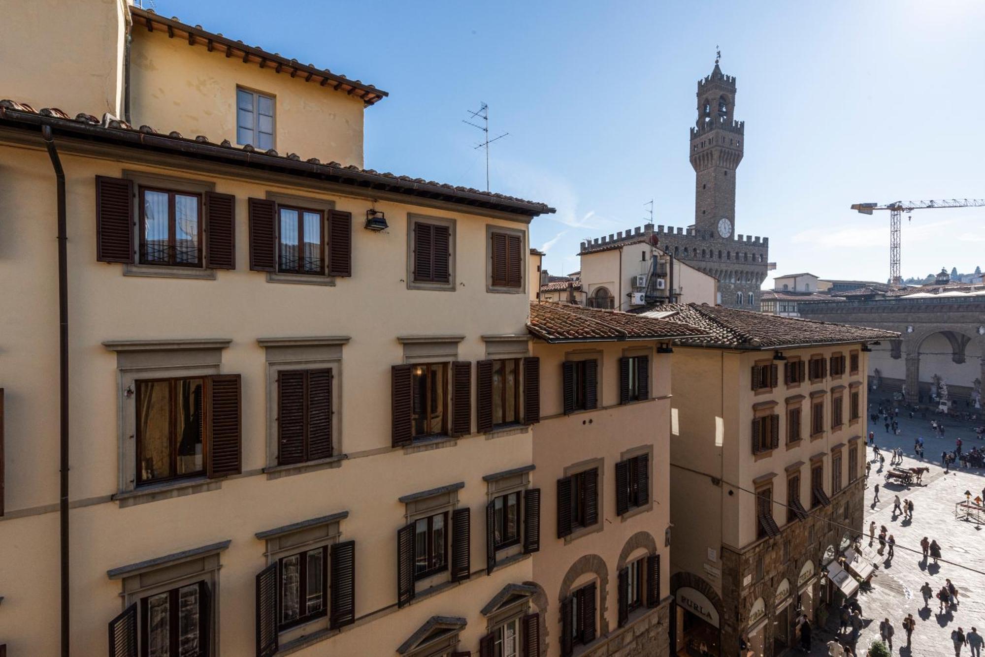 Penthouse In Piazza Della Signoria Duomo View Apartment Florence Luaran gambar